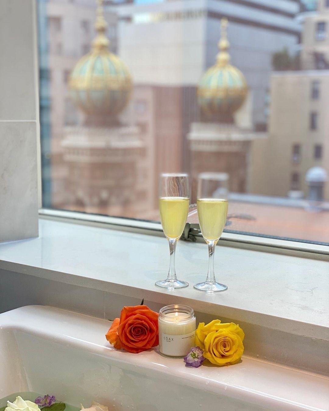 6 Amazing Benefits Of The Concorde Hotel's Honeymoon Package Photo